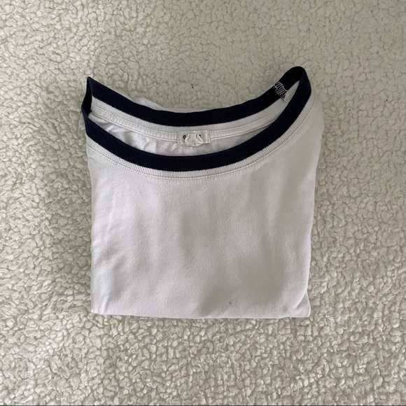 Garage White T-Shirt - Picture 4 of 4